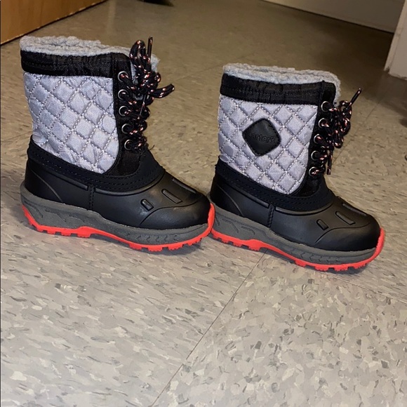 Carter snow boots(kids) - Picture 2 of 3